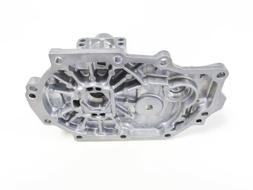 Niestandardowa pokrywa wału napędowego z stopów aluminium wysokiego ciśnienia do silnika motocyklowego